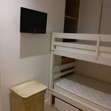 2 Pieces Au Centre De Meribel Avec Balcon Et Wifi - Fr-1-411-872 Appartamento Les Allues