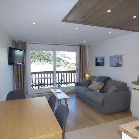 Appartamento 2 Pieces Au Centre De Meribel Avec Balcon Et Wifi - Fr-1-411-872